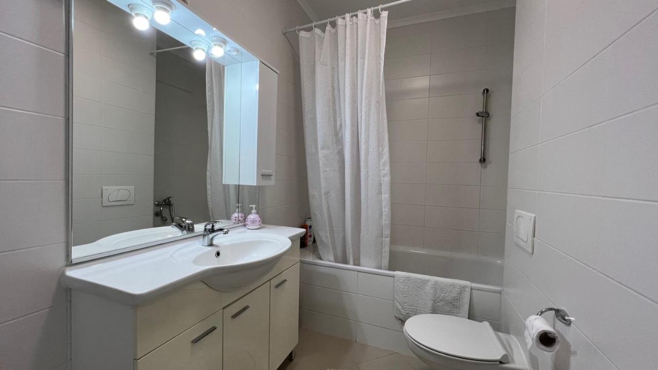 Apartman Nejra Tuzla Extérieur photo